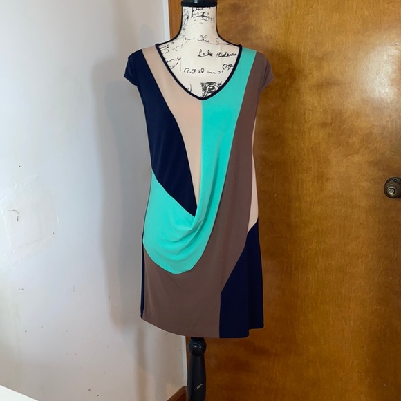 Suzi Chin and Maggie boutique Dress size 4p - Picture 3 of 14